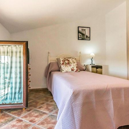 Pet Friendly Home In Hornachuelos With Kitchen Esterno foto