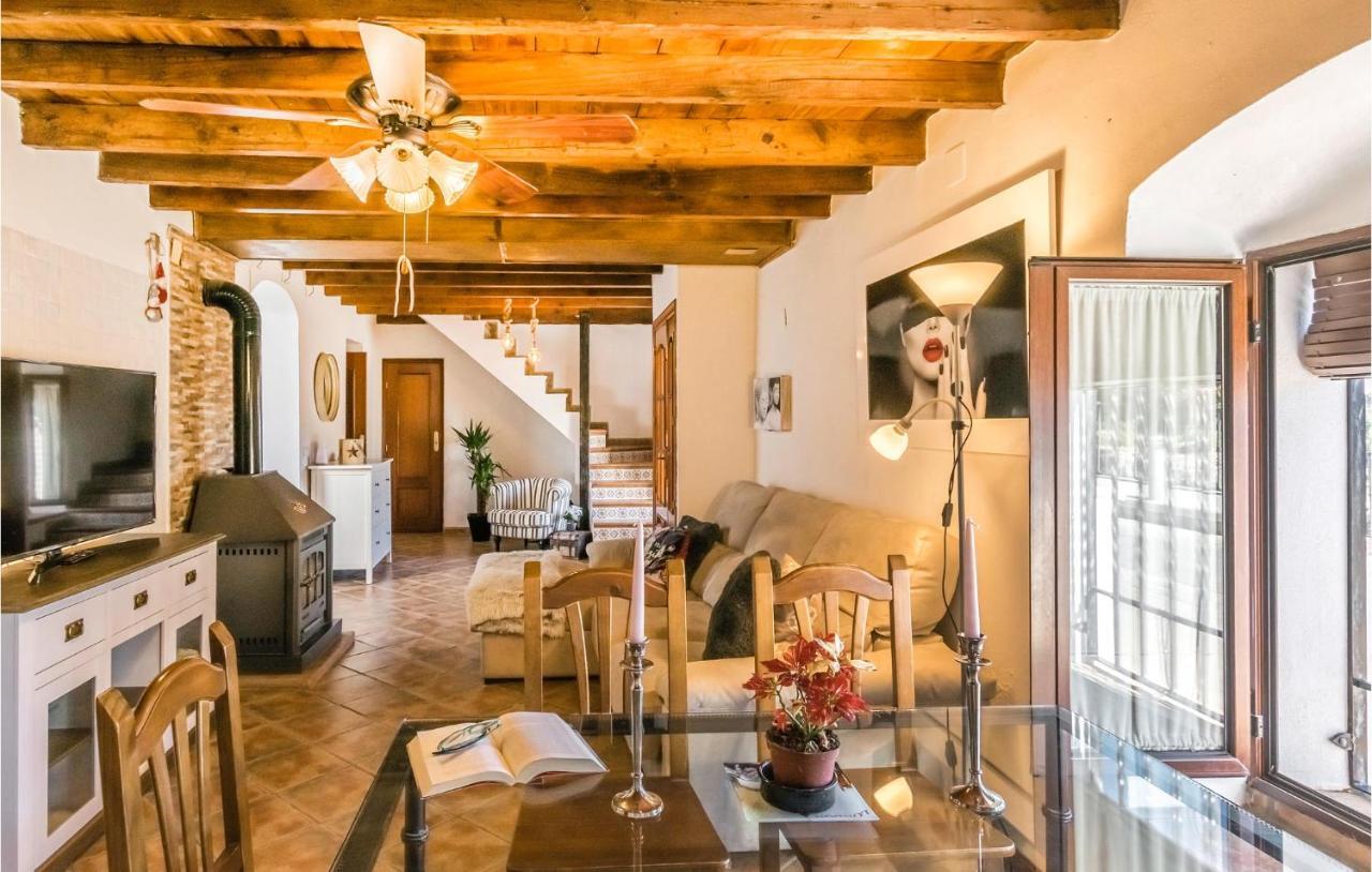 Pet Friendly Home In Hornachuelos With Kitchen Esterno foto