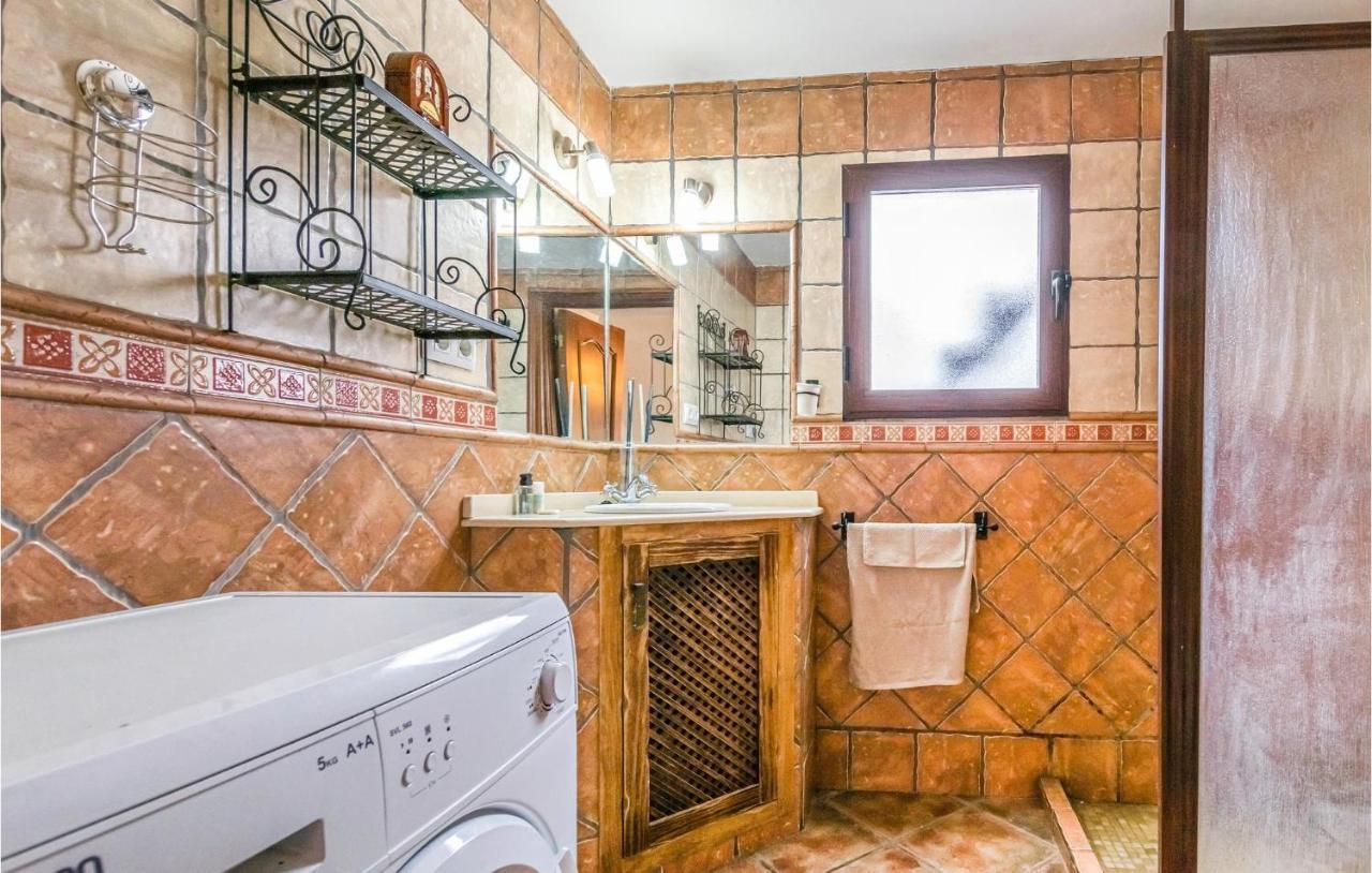 Pet Friendly Home In Hornachuelos With Kitchen Esterno foto