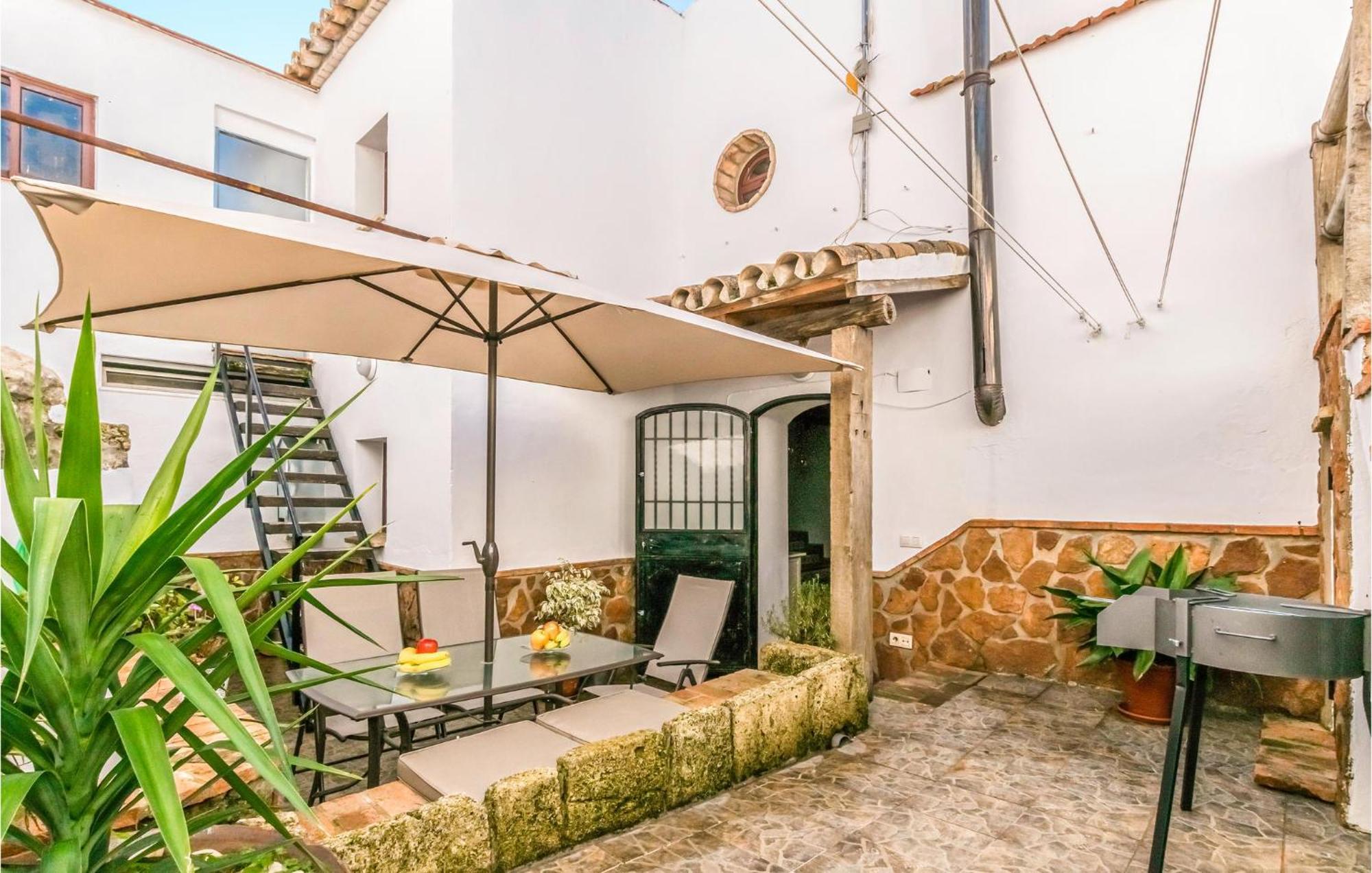 Pet Friendly Home In Hornachuelos With Kitchen Esterno foto