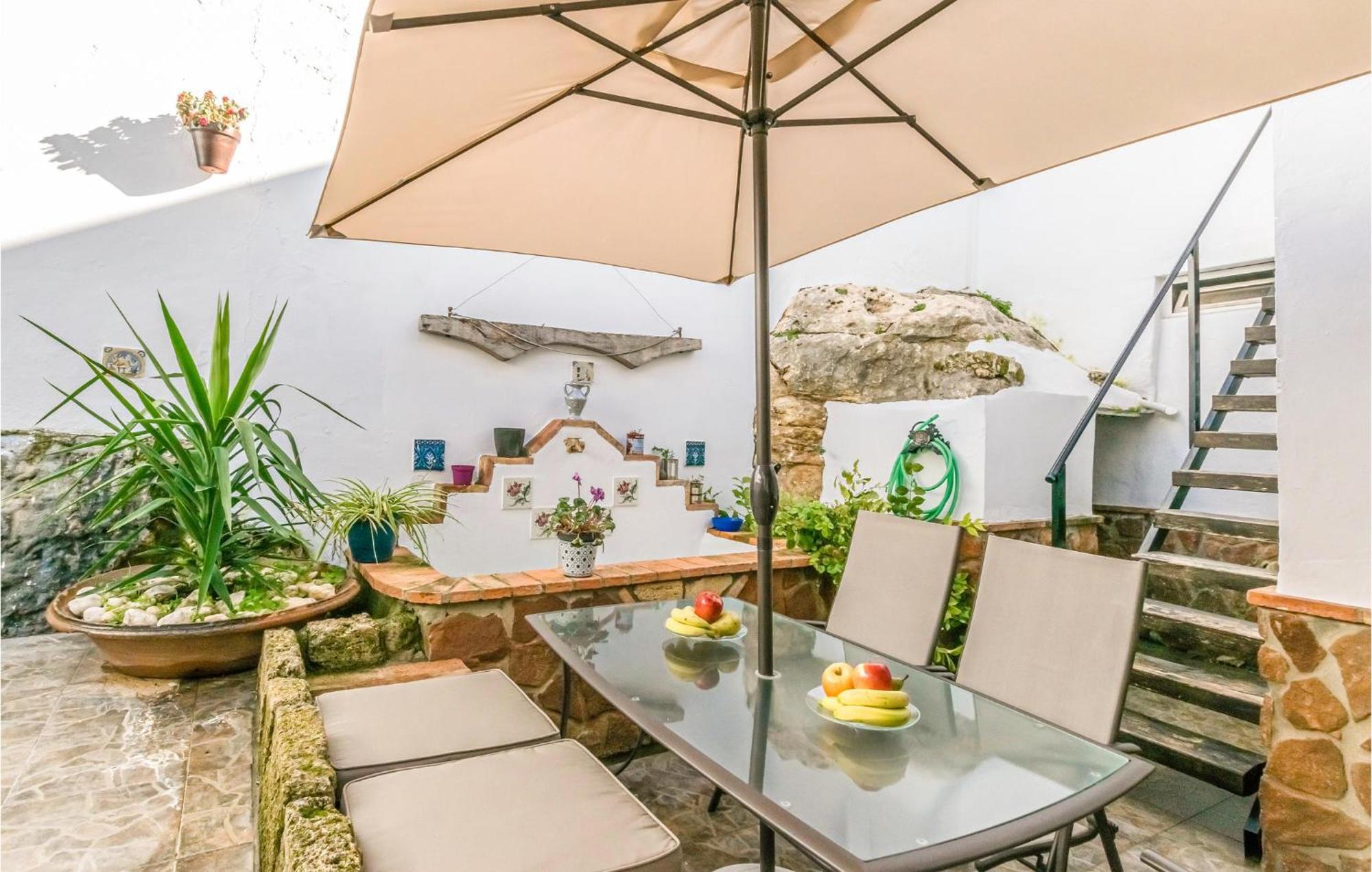 Pet Friendly Home In Hornachuelos With Kitchen Esterno foto
