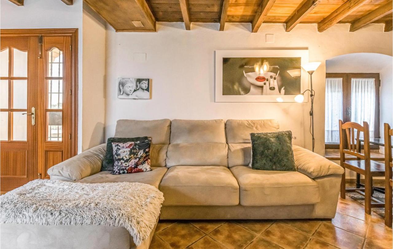 Pet Friendly Home In Hornachuelos With Kitchen Esterno foto
